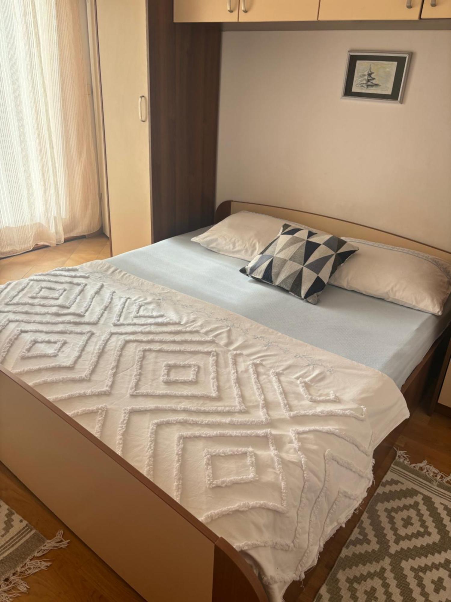 Apartmani Josipovic Baška Voda Екстериор снимка